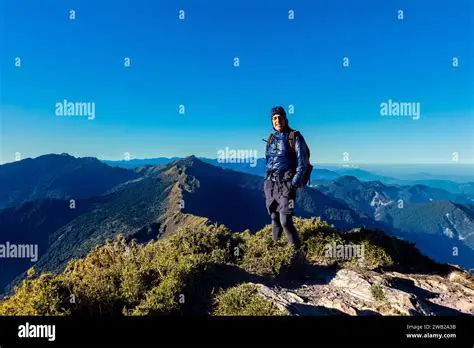 Features of the Nenggao Mountain Theme